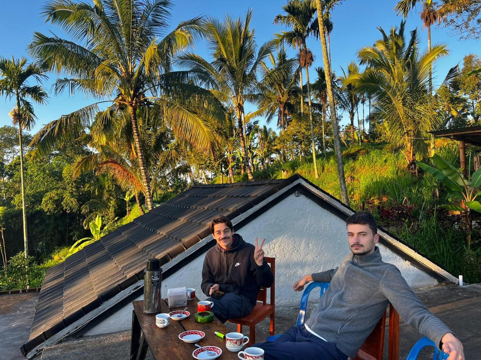 Tetebatu Fullmoon Hotell Exteriör bild
